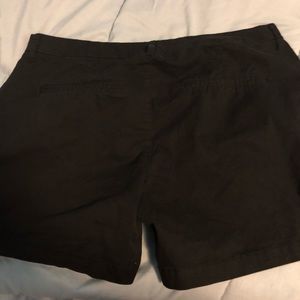 Old Navy Shorts - 4/$20 Old navy shorts Old Navy Shorts - 4/$20 Old navy shorts